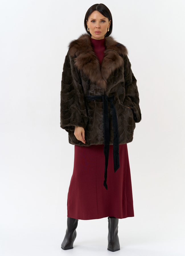 Шуба из меха норки с воротником из меха лисы модель № 31300 в кредит