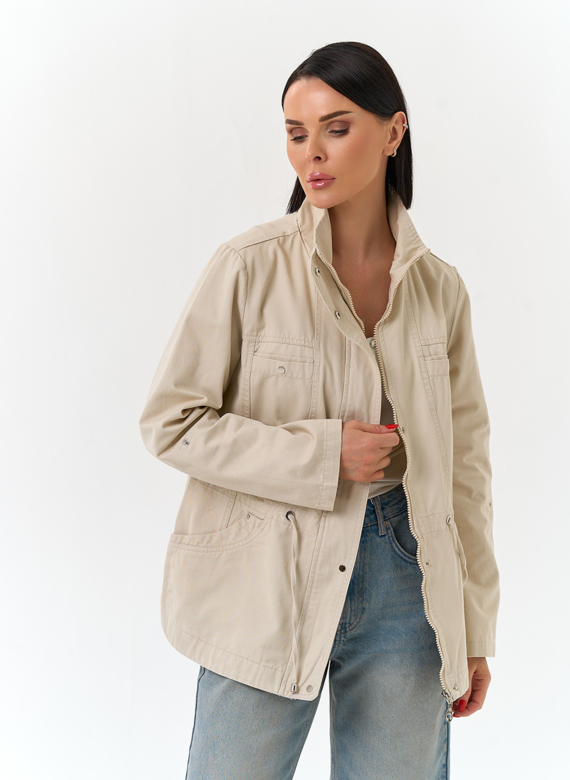 Женская ветровка с воротником стойкой