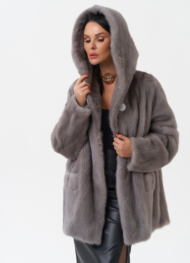 Женская норковая шуба с капюшоном  модель № 28786 универмаг малина