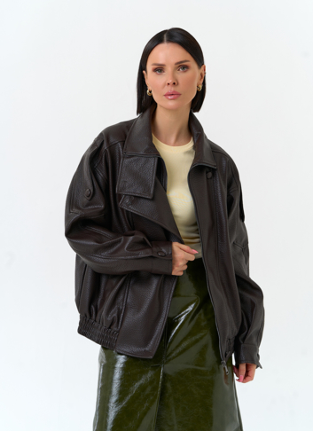 Женская куртка из эко кожи с воротником стойкой