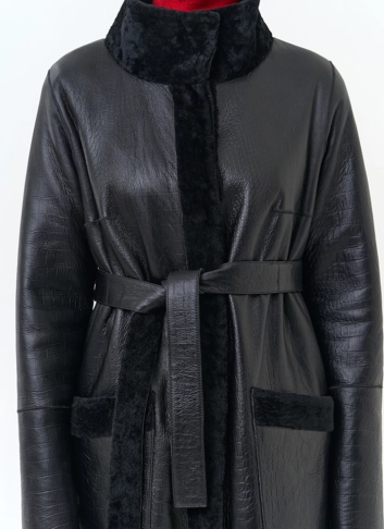 Женская двухсторонняя дубленка с поясом фото