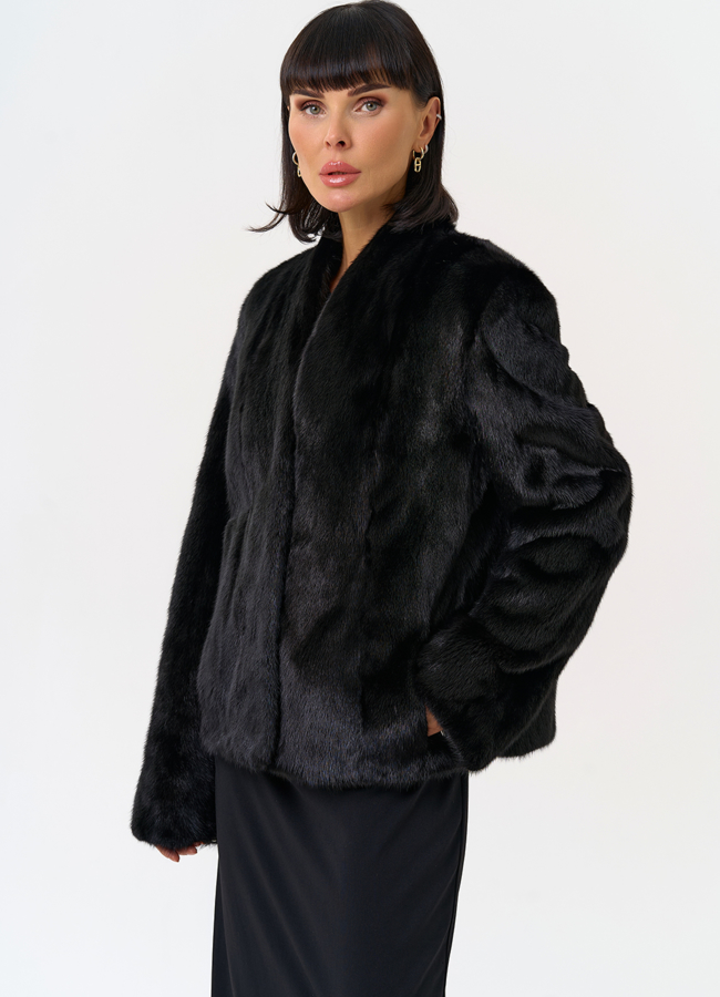 Укороченная шуба из меха норки  модель № 31602 меха малина