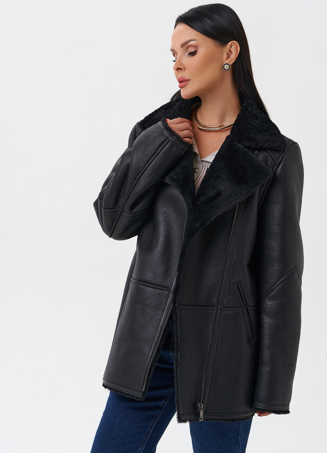 Женская дубленка черного цвета  модель № 28703 универмаг малина