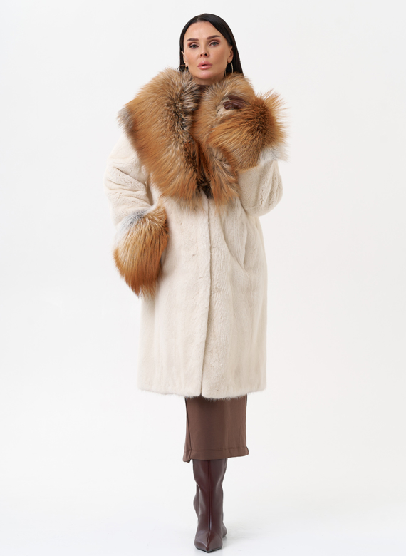 Норковая шуба с отделкой из меха лисы