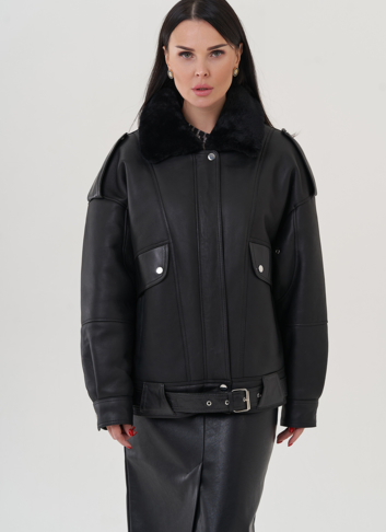 Женская дубленка черного цвета 