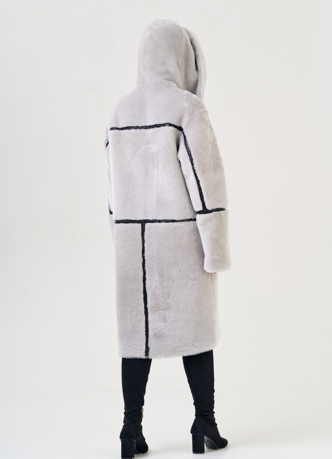 Двухсторонняя женская дубленка с капюшоном модель № 23192 универмаг малина