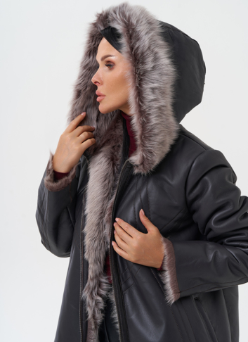 Дубленка с отделкой из тосканы с капюшоном