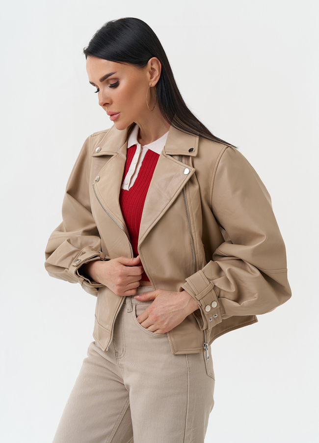 Куртка косуха из эко кожи бежевого цвета модель № 30309 универмаг малина