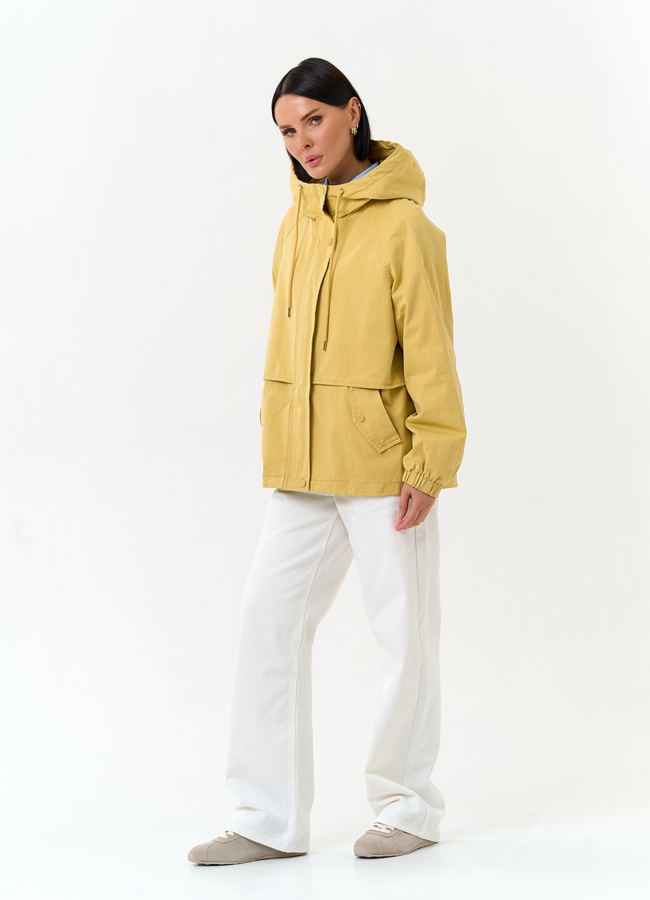 Женская ветровка с капюшоном модель № 33159 в рассрочку