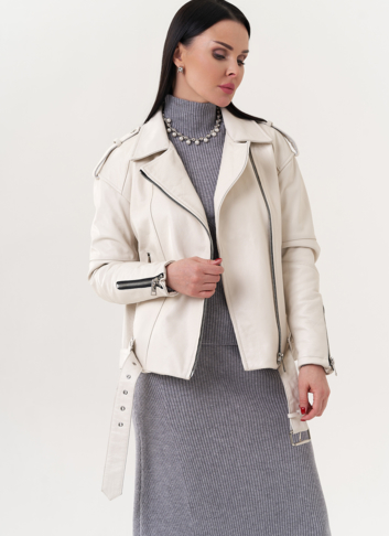 Светлая кожаная куртка "косуха"