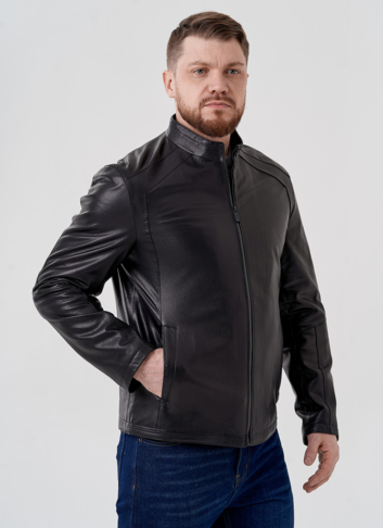 Мужская кожаная куртка черного цвета 