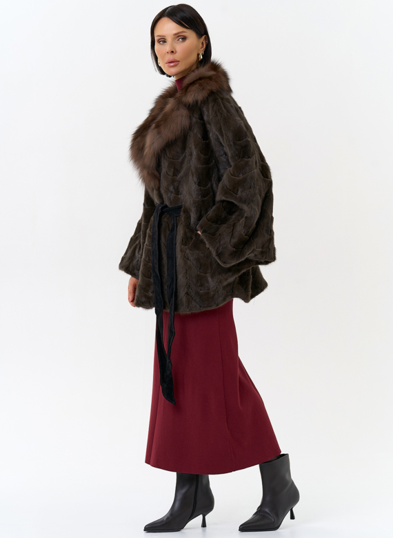 Шуба из меха норки с воротником из меха лисы